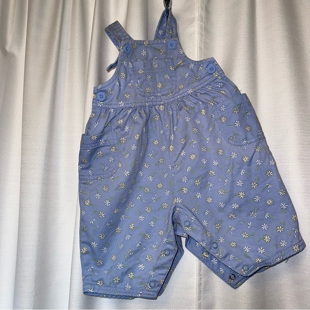 Vintage Oshkosh Light Blue Overalls Shortalls Daisy Print Baby 3-6 Mo Tide Label